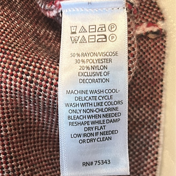 Tahari Mock Sweater w/Matching Headband - Picture 12 of 15